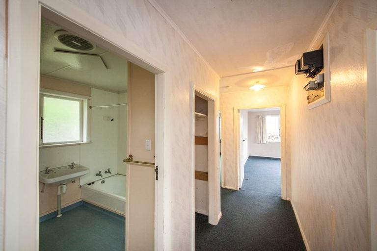 Photo of property in 2/364 Featherston Street, Palmerston North, 4414