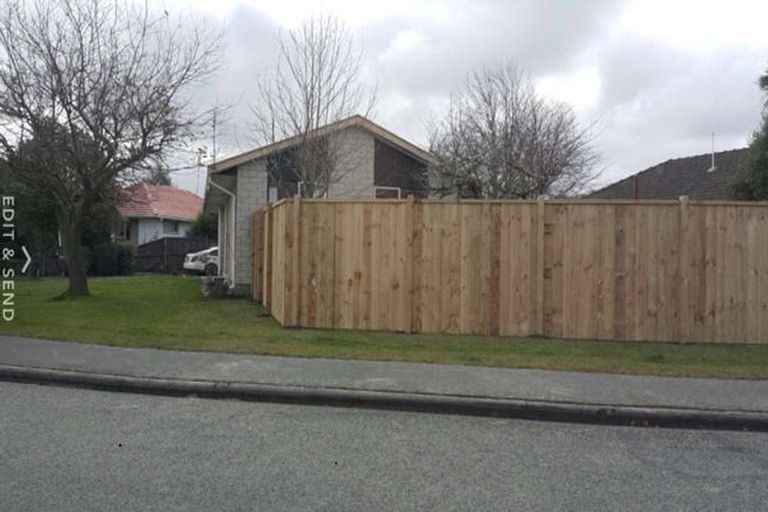 Photo of property in 14 Mckellar Place, Hornby, Christchurch, 8042