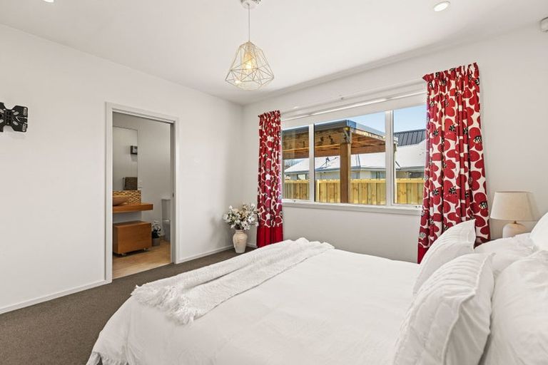 Photo of property in 139 Edgeware Road, St Albans, Christchurch, 8014