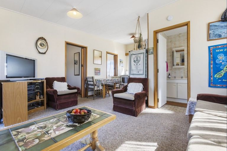 Photo of property in 32 Leven Street, Naseby, 9396