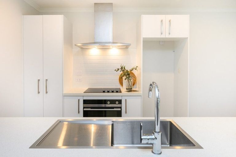 Photo of property in 2 Kereru Court, Marton, 4710