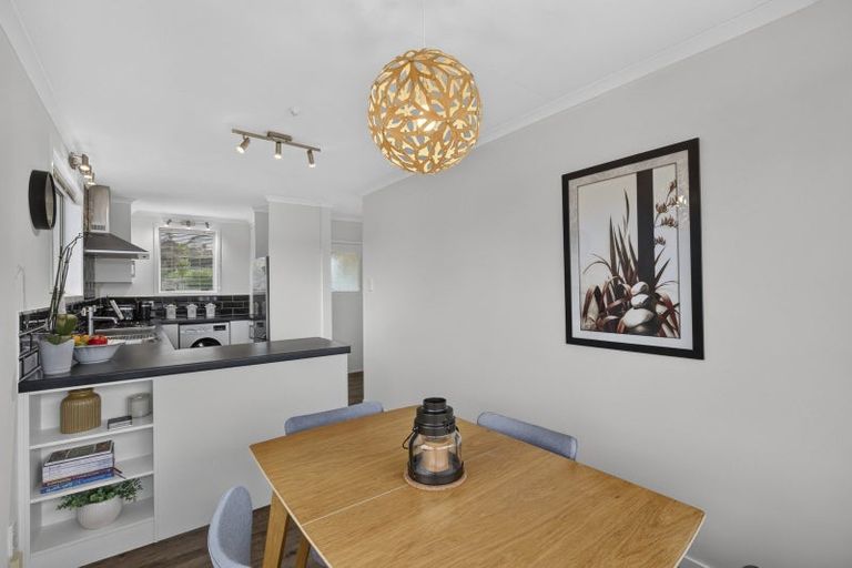 Photo of property in 60 Tavistock Street, Westown, New Plymouth, 4310