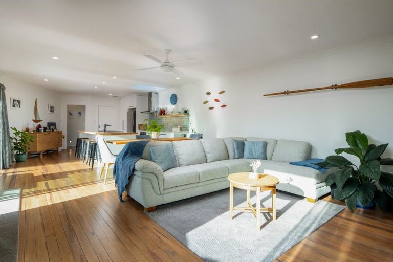 Photo of property in 49 Otago Street, Picton, 7220