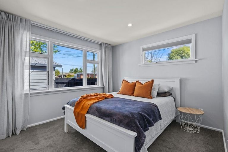 Photo of property in 61 Dunedin Street, Redwood, Christchurch, 8051