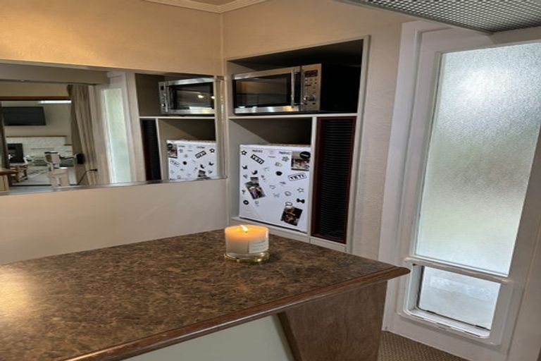 Photo of property in 16 Clematis Avenue, Pukete, Hamilton, 3200