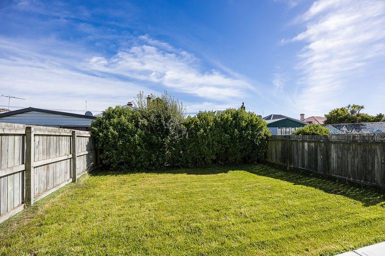 Photo of property in 32 Richardson Street, Saint Kilda, Dunedin, 9012