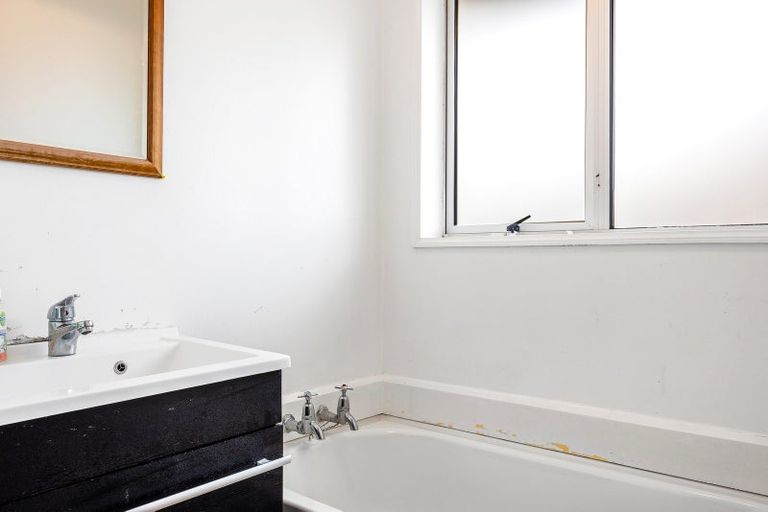 Photo of property in 1/74 Veitches Road, Casebrook, Christchurch, 8051