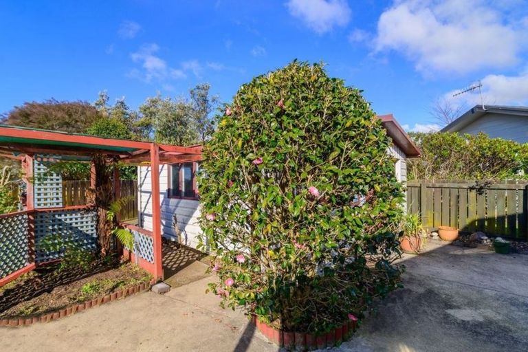 Photo of property in 43a Sunline Place, Ngongotaha, Rotorua, 3010
