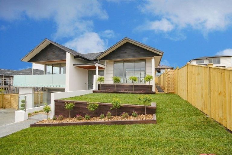 Photo of property in 74 Bankside Road, Silverdale, 0932