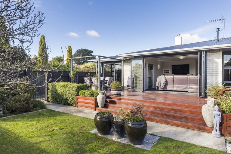 Photo of property in 38 Henare Street, West End, Palmerston North, 4412