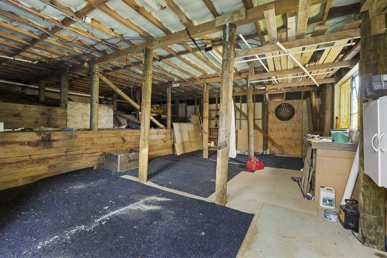 Photo of property in 233 Whitehills Road, Waitoki, Silverdale, 0994