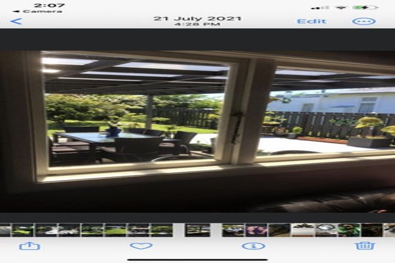 Photo of property in 6 Davy Street, Carterton, 5713