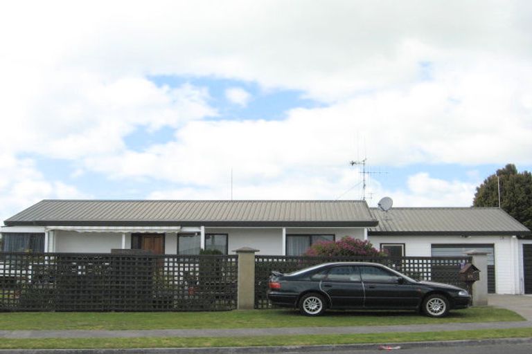 Photo of property in 29 Evans Road, Papamoa Beach, Papamoa, 3118