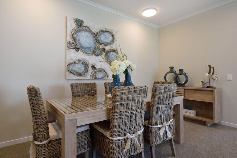 Photo of property in 105 Panorama Heights, Orewa, 0931