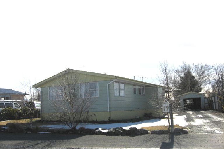 Photo of property in 19 Hopkins Road, Twizel, 7901