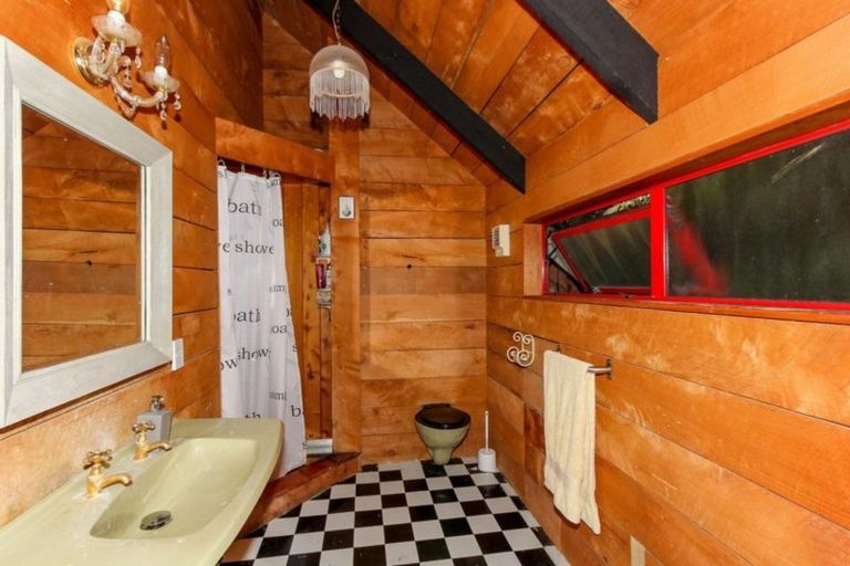 Photo of property in 22b Sequoia Grove, Merrilands, New Plymouth, 4312