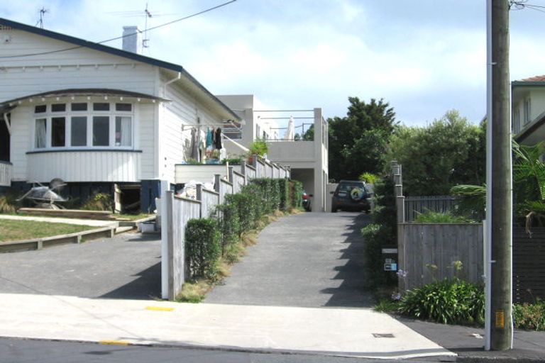 Photo of property in 68 Hinemoa Street, Birkenhead, Auckland, 0626
