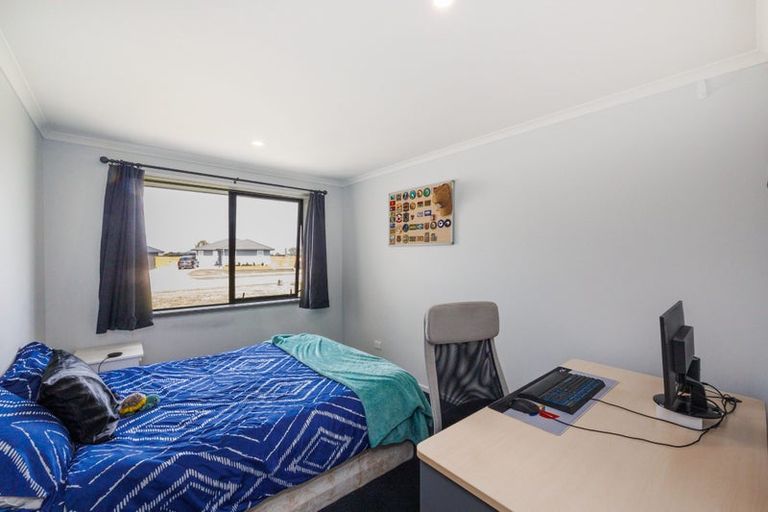 Photo of property in 26 George Street, Bulls, 4818