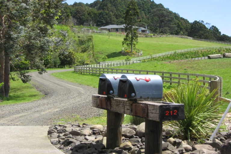 Photo of property in 212a Annandale Road, Kumeu, Henderson, 0782