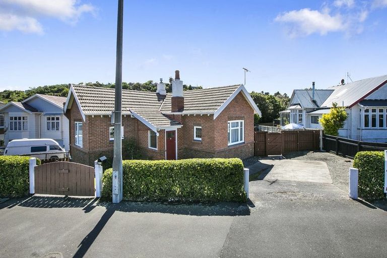 Photo of property in 135 Musselburgh Rise, Musselburgh, Dunedin, 9013