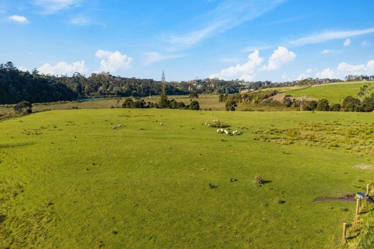 Photo of property in 167 Lennon Access Road, Stillwater, Silverdale, 0993