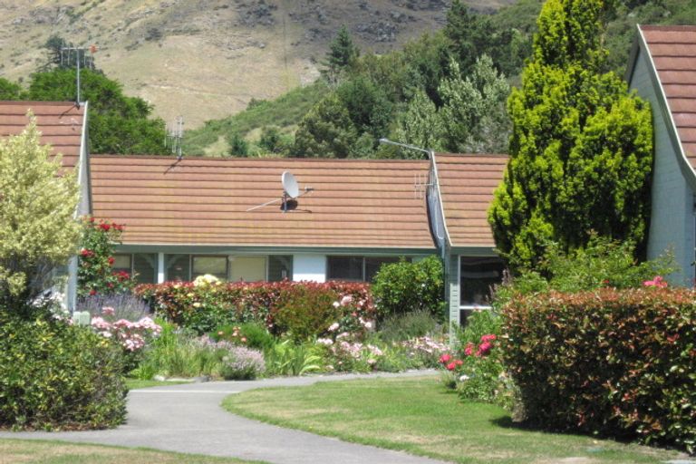 Photo of property in 1/2 Truro Street, Sumner, Christchurch, 8081