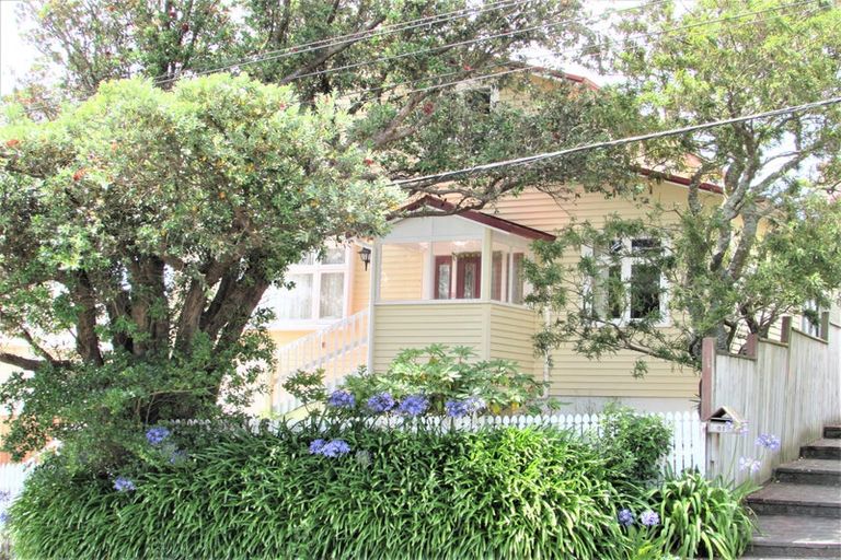 Photo of property in 59 Donald Street, Karori, Wellington, 6012