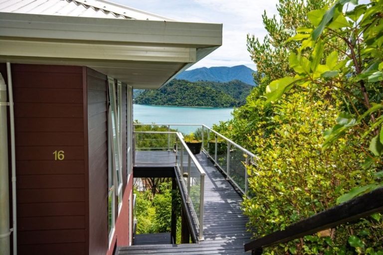 Photo of property in 16 Lawrence Street, Havelock, 7100