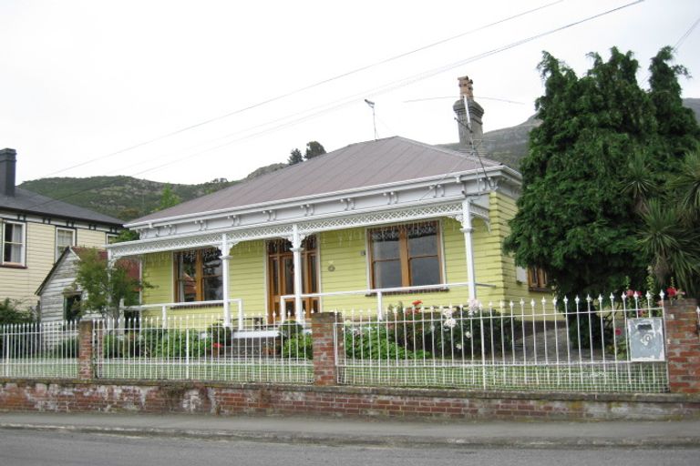 Photo of property in 10 Godley Quay, Lyttelton, 8082