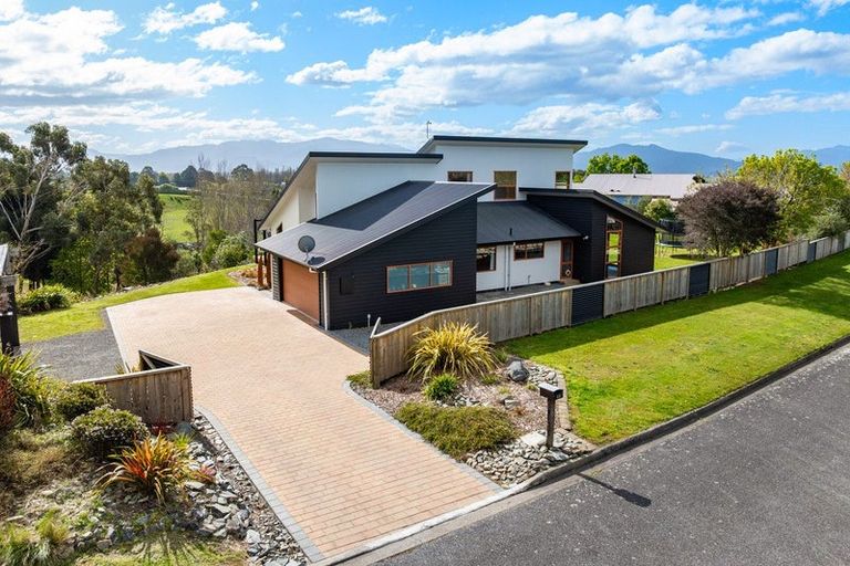 Photo of property in 66 Fairbourne Drive, Fairhall, Blenheim, 7272