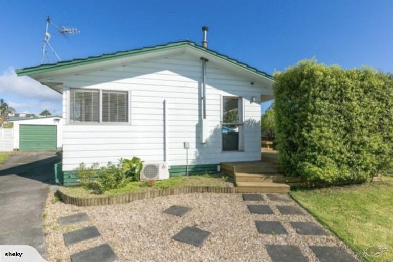 Photo of property in 16 Fiona Place, Dinsdale, Hamilton, 3204