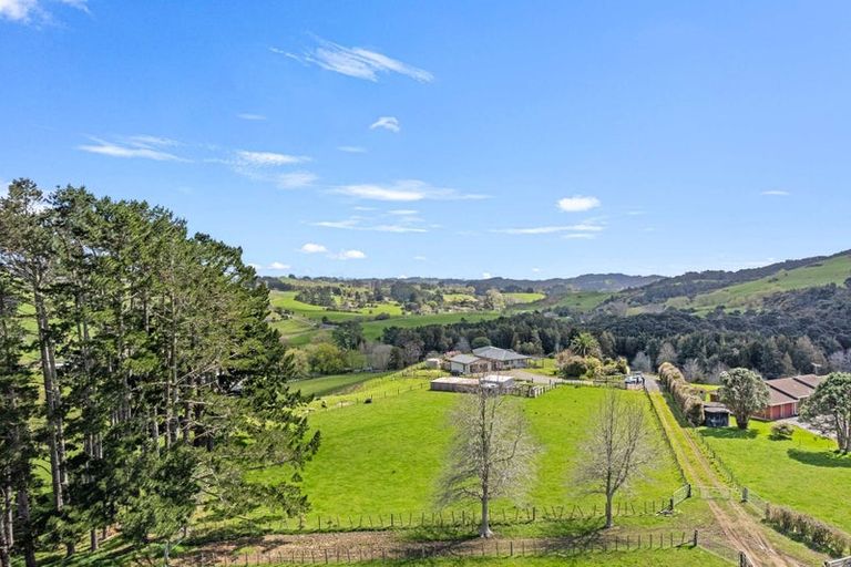 Photo of property in 24 Moumoukai Road, Hunua, Papakura, 2583