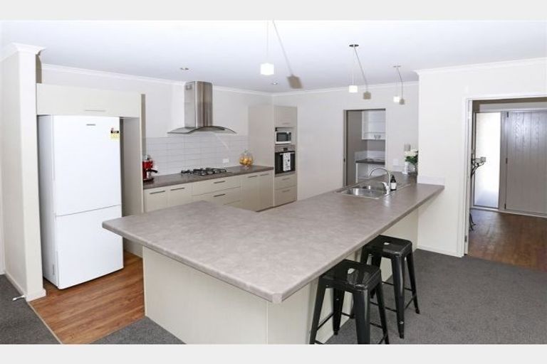 Photo of property in 14 Hector Drive, Rototuna North, Hamilton, 3210