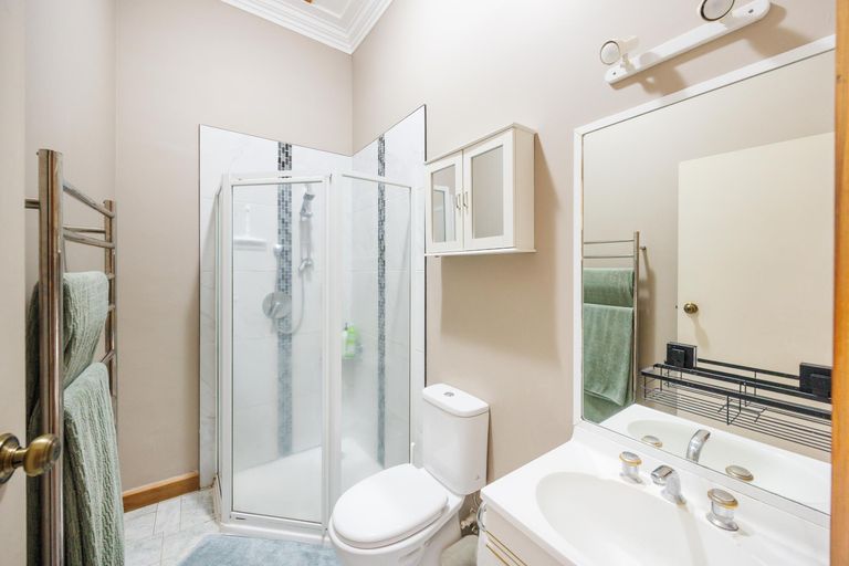 Photo of property in 16 Margaret Street, Roslyn, Palmerston North, 4414