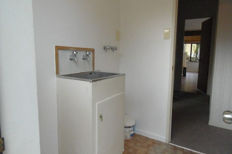 Photo of property in 1/149 West Harbour Drive, West Harbour, Auckland, 0618