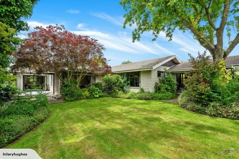 Photo of property in 15 Westmont Street, Ilam, Christchurch, 8041