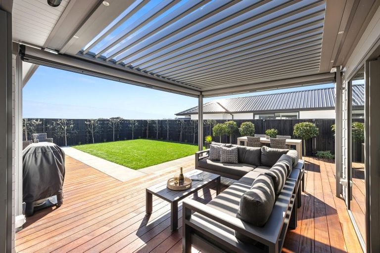 Photo of property in 10 Boag Place, Halswell, Christchurch, 8025