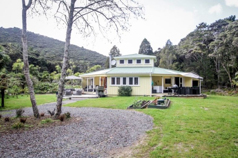 Photo of property in 1/2 Manawaora Road, Russell, 0272