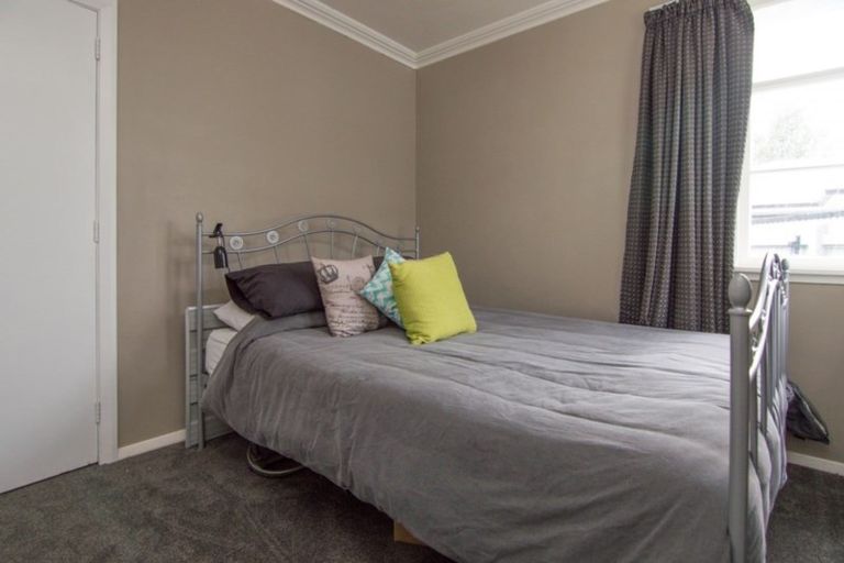 Photo of property in 22 Alfred Street, Roslyn, Palmerston North, 4414