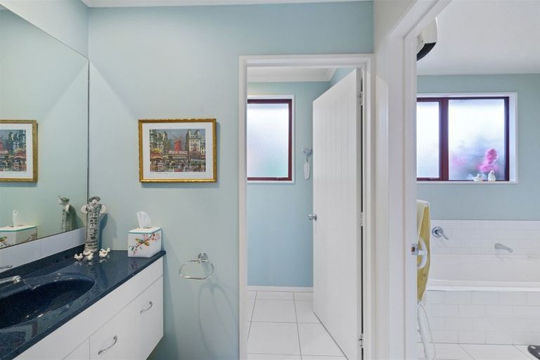 Photo of property in 70 Milns Road, Halswell, Christchurch, 8025