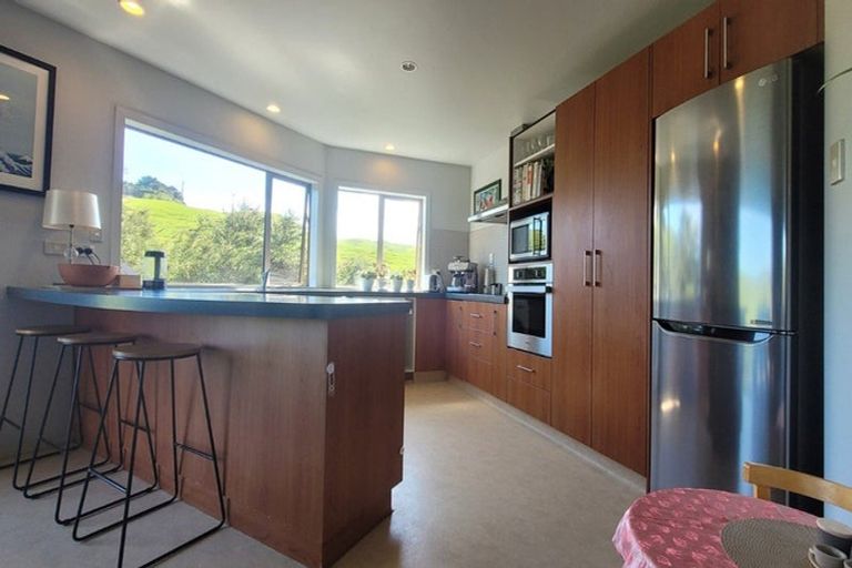 Photo of property in 58 Saint Ives Drive, Camborne, Porirua, 5026
