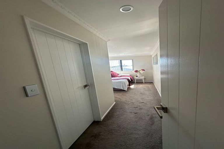 Photo of property in 8a Hallberry Road, Mangere East, Auckland, 2024