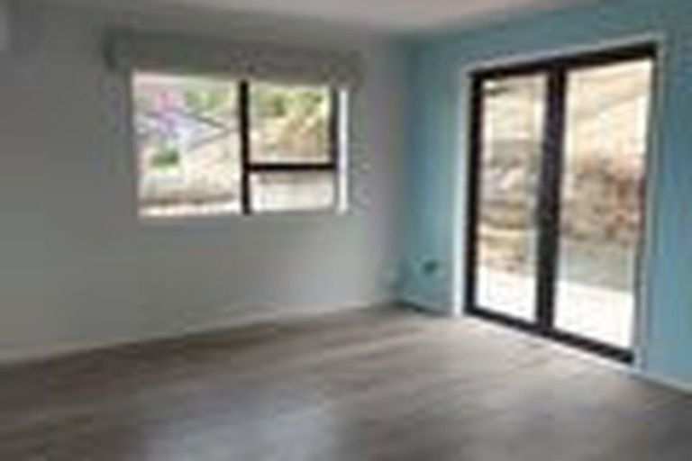 Photo of property in 7 Westra View, Tawa, Wellington, 5028