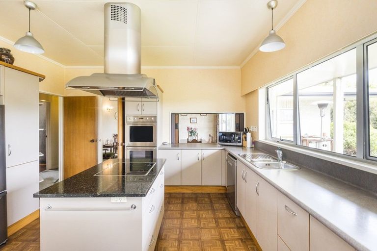 Photo of property in 422 Milson Line, Milson, Palmerston North, 4478
