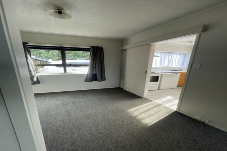 Photo of property in 45 Virgo Place, Glen Eden, Auckland, 0602