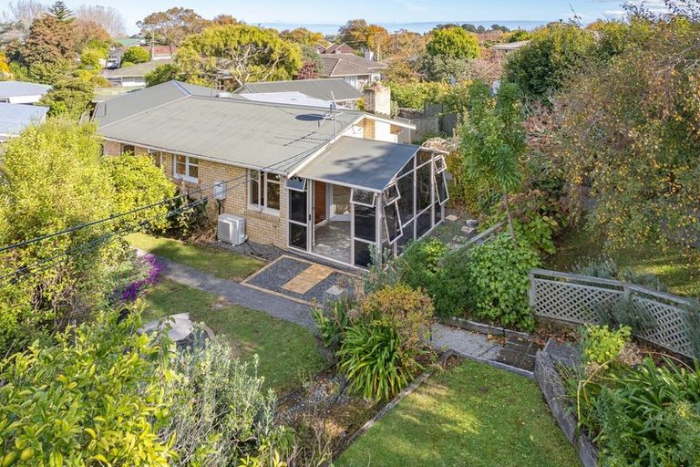 Photo of property in 17 Bristow Street, Saint Johns Hill, Whanganui, 4501