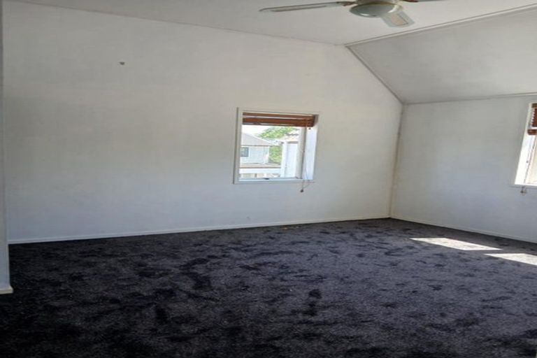 Photo of property in 2/64 Park Avenue, Papatoetoe, Auckland, 2025