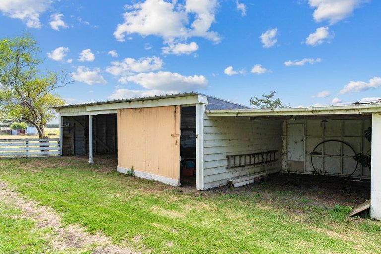 Photo of property in 1091 Pouto Road, Te Kopuru, 0391