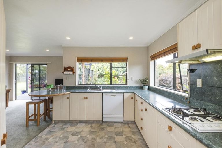 Photo of property in 42 Brandon Hall Road, Bulls, 4894