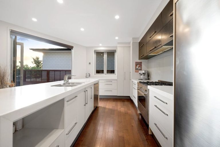 Photo of property in 5b Peninsula Point, Huntington, Hamilton, 3210